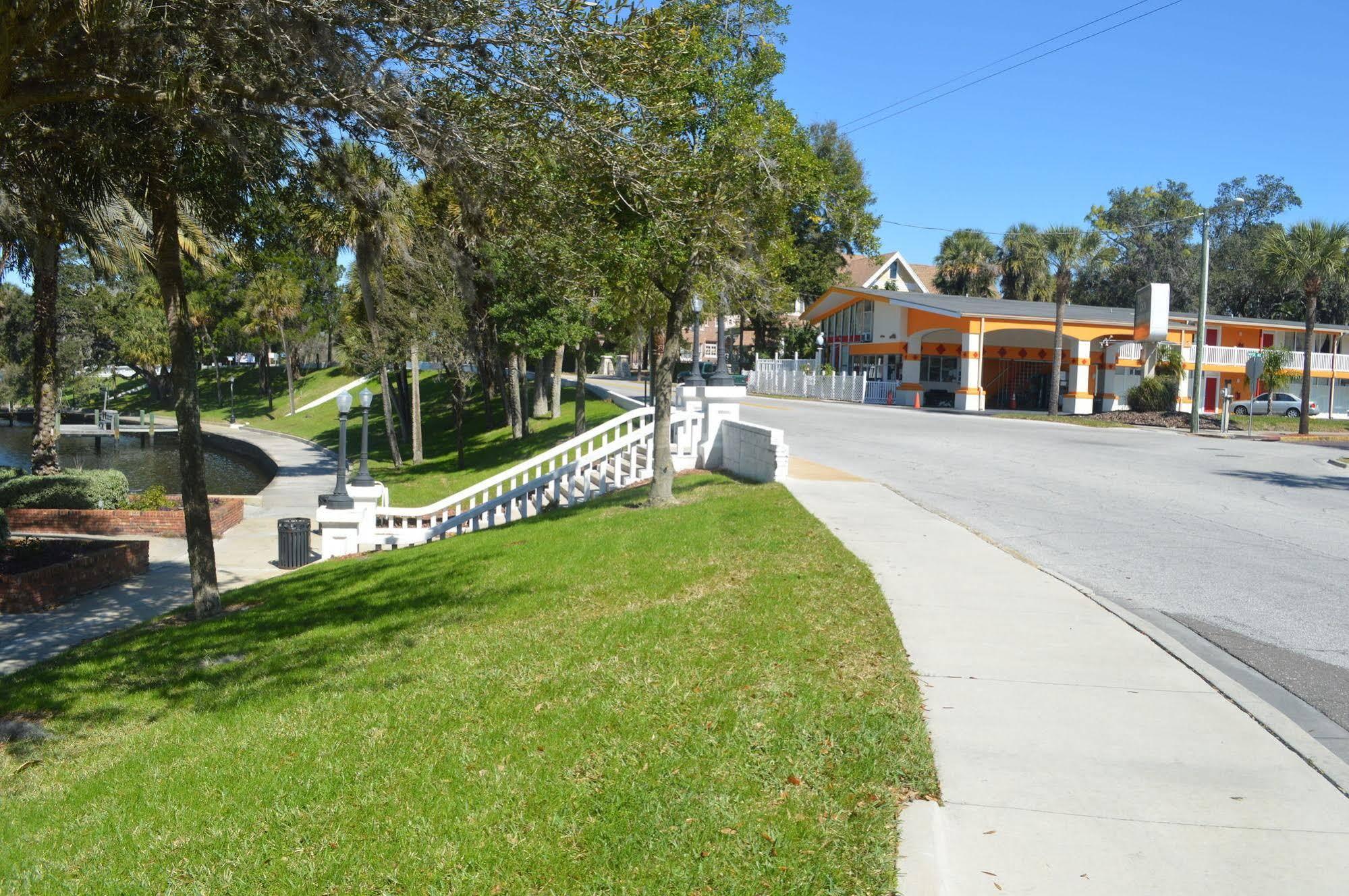 Tarpon Inn Tarpon Springs Dış mekan fotoğraf