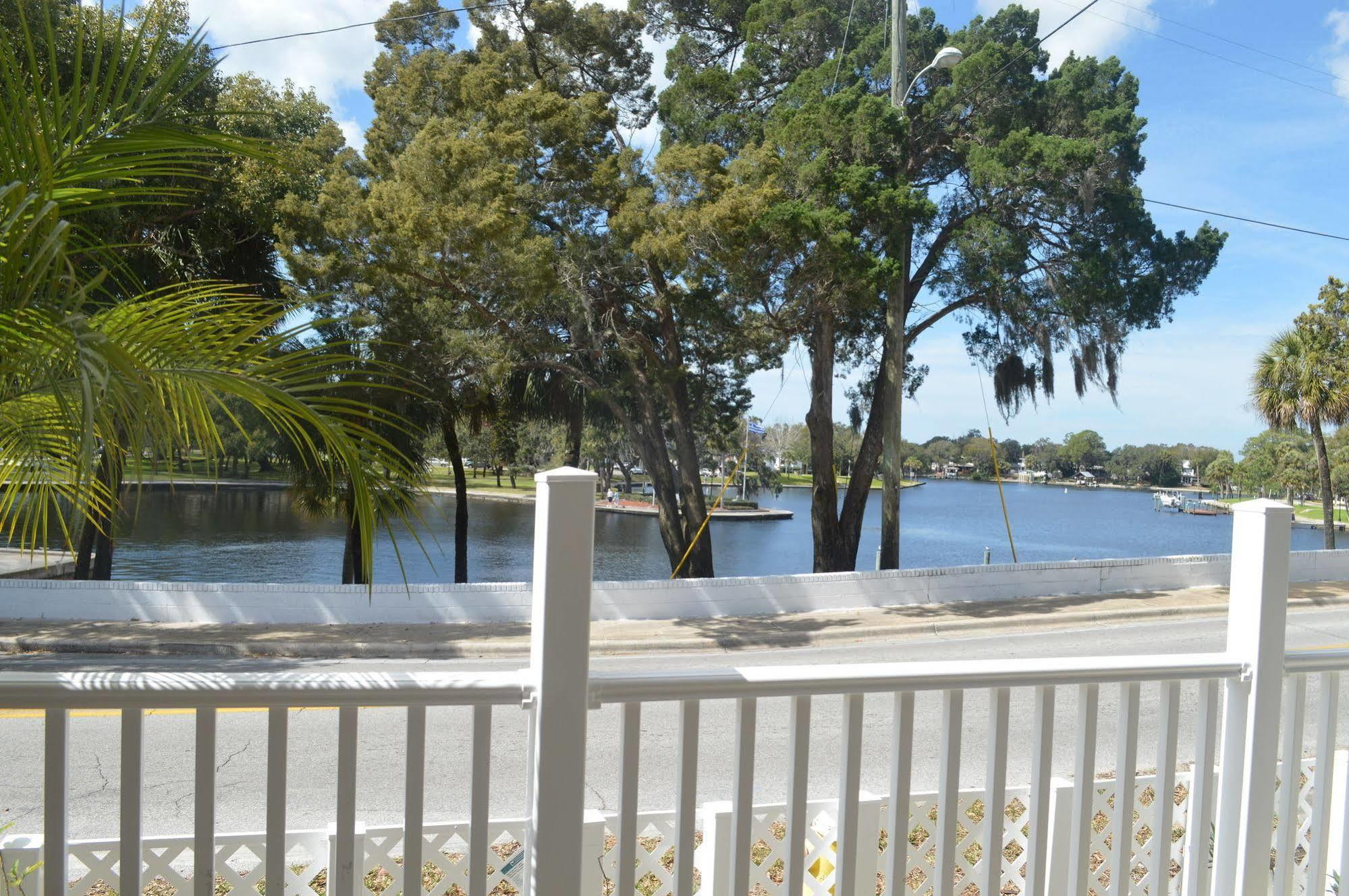 Tarpon Inn Tarpon Springs Dış mekan fotoğraf